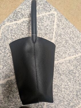 Black Small Leather Bucket Bag w/ Leather Tie inside Bag; BRAND NEW